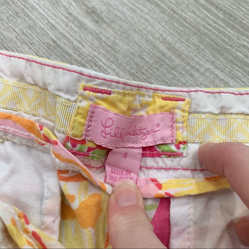 Lilly Pulitzer happiest hour shorts - Picture 3 of 7